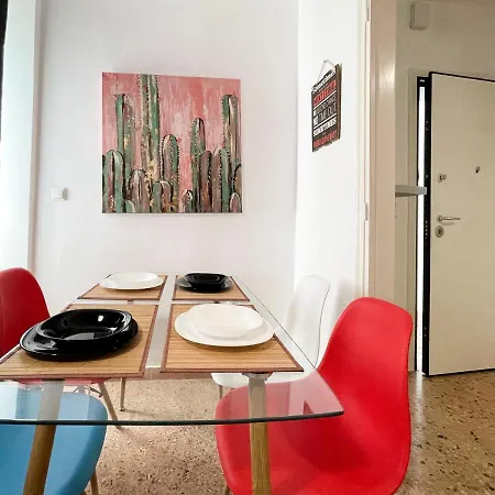 Soho Vibrant 55sqm In Apartment